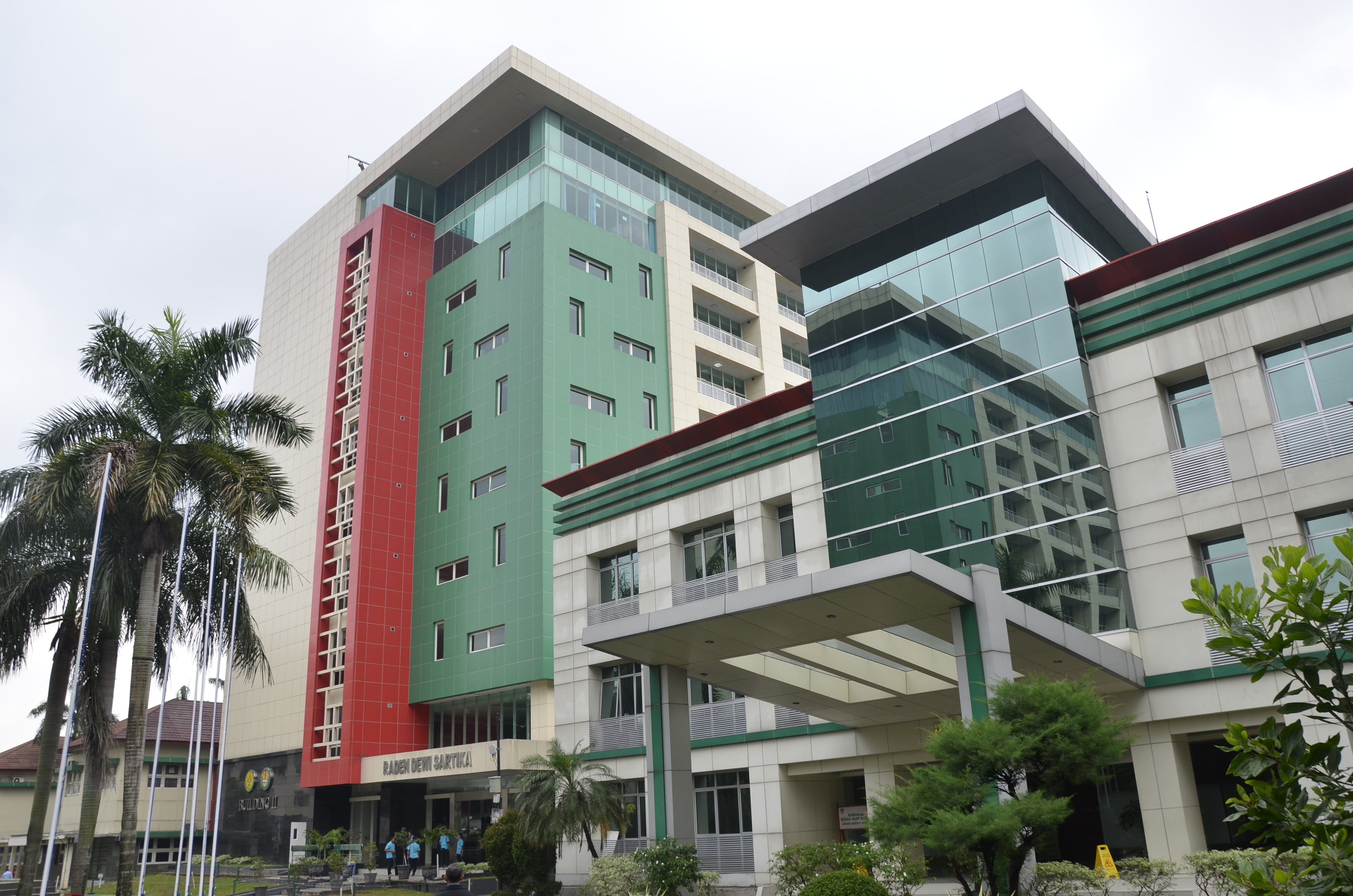 UNJ Career Promotion System Recognizes and Rewards Interdisciplinary Science Research